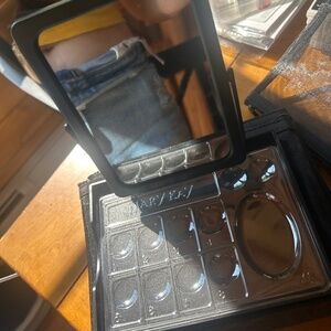 Mirror & Makeup Trays